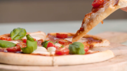 Elősütött pizzatészta