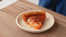 Deep dish pizza recept