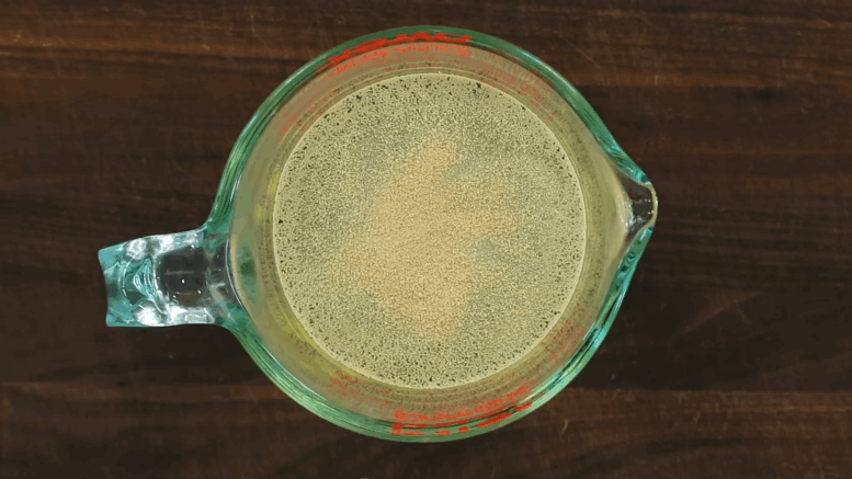 Pizzatészta száraz élesztővel