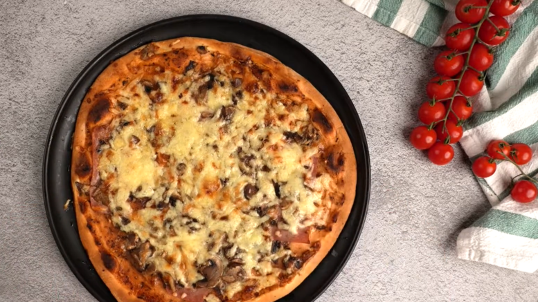 Mirelit pizza sütése